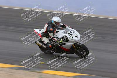 media/Jan-15-2023-SoCal Trackdays (Sun) [[c1237a034a]]/Bowl (1125am)/